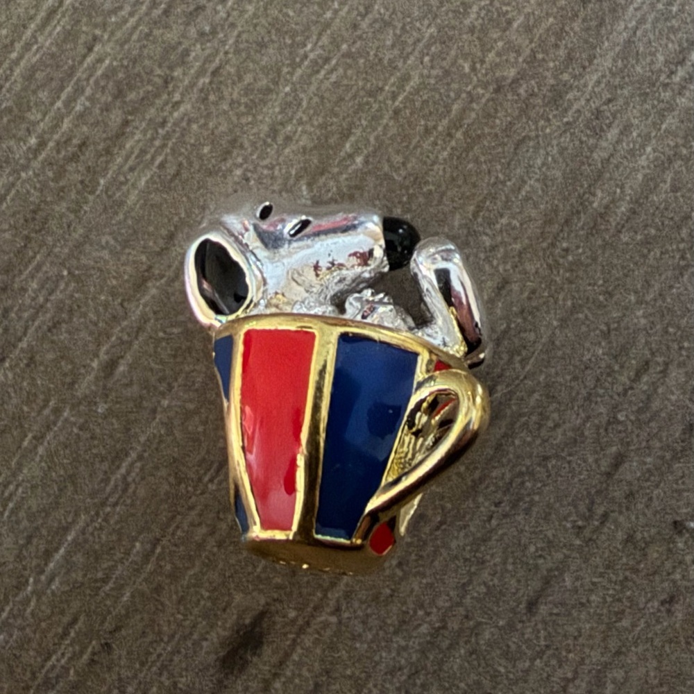 925 Sterling Silver Snoopy In A Cup Peanuts Charm Bracelet Pendant Minimalist - Picture 6 of 6